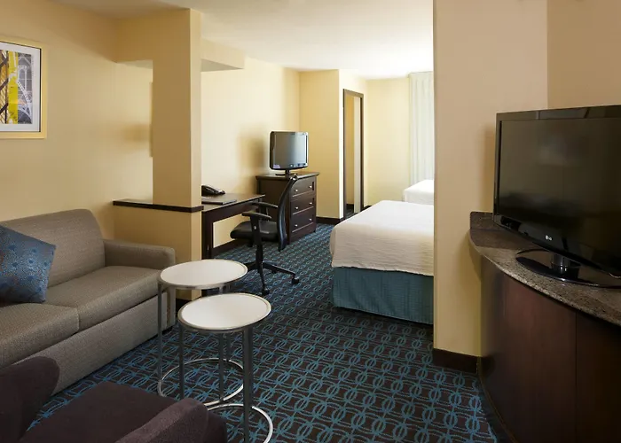 Fairfield Inn & Suites Houston Intercontinental Airport
