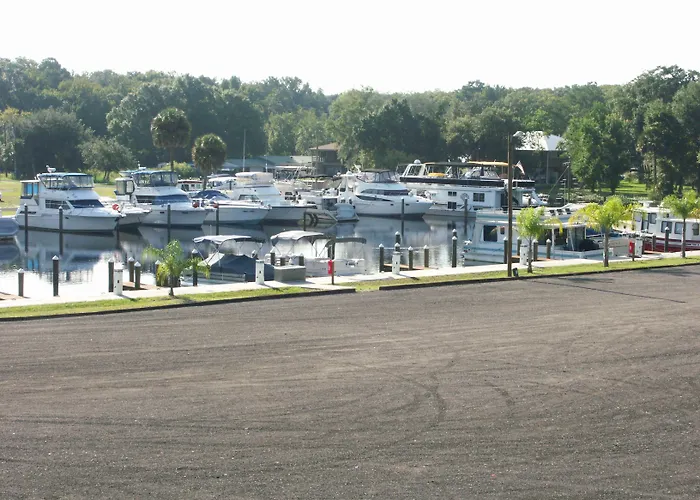 Big River Marina & Lodge
