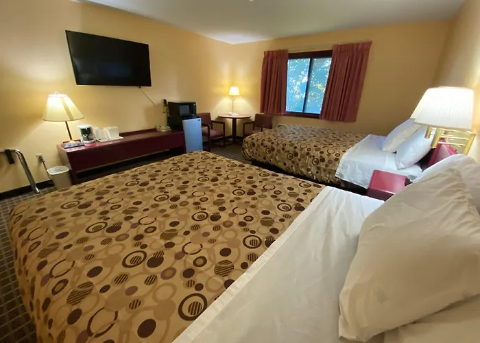 America'S Stay Inn Stewartville