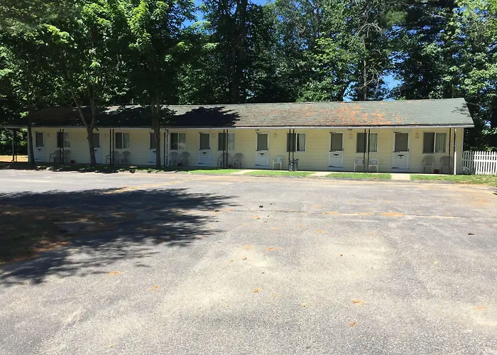 Elmwood Motor Lodge