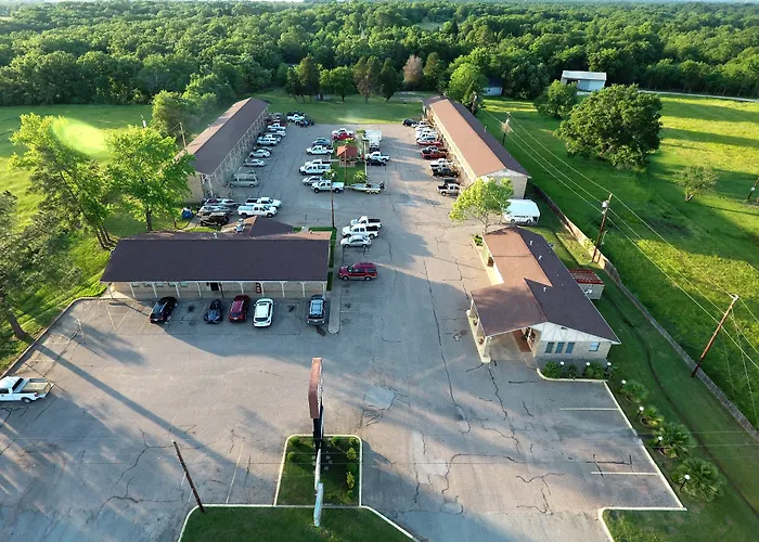 Countryside Inn