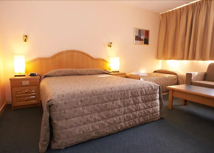 Adelaide International Motel