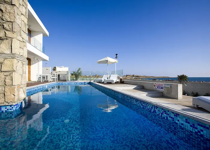 Paradise Cove Luxurious Beach Villas