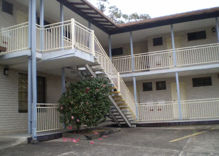 Excelsior Motor Inn