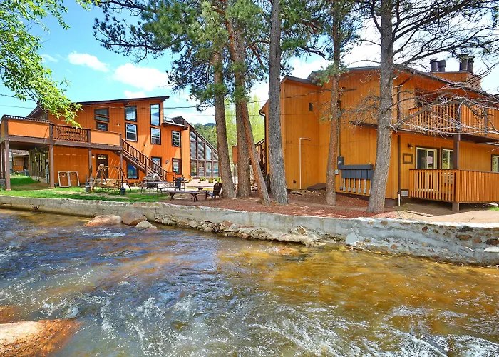 Murphy'S River Lodge