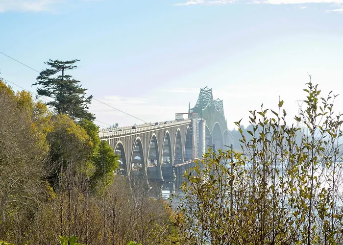 Bay Bridge Motel