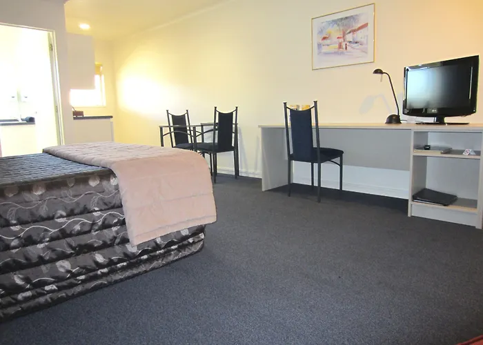 Harringtons Motor Lodge