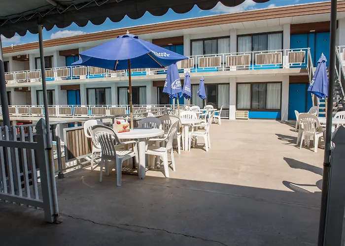 Windjammer Motor Inn