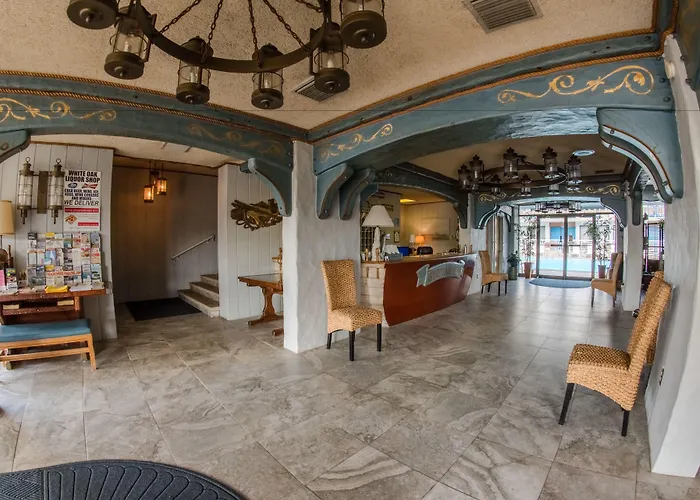 Windjammer Motor Inn