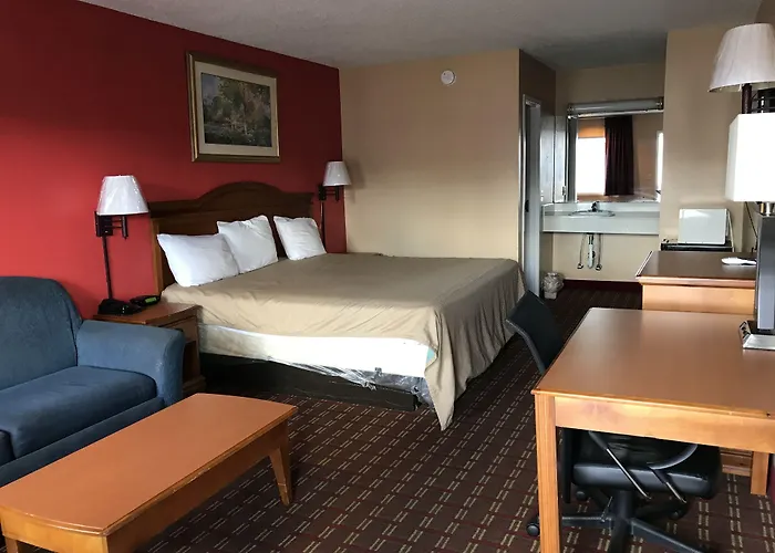 Adams Inn