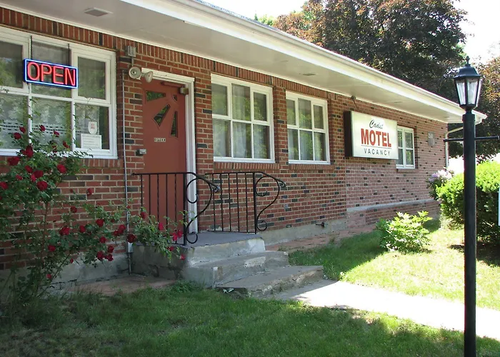 Cadet Motel