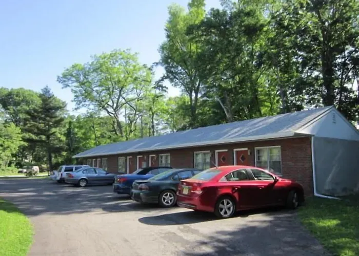 Cadet Motel