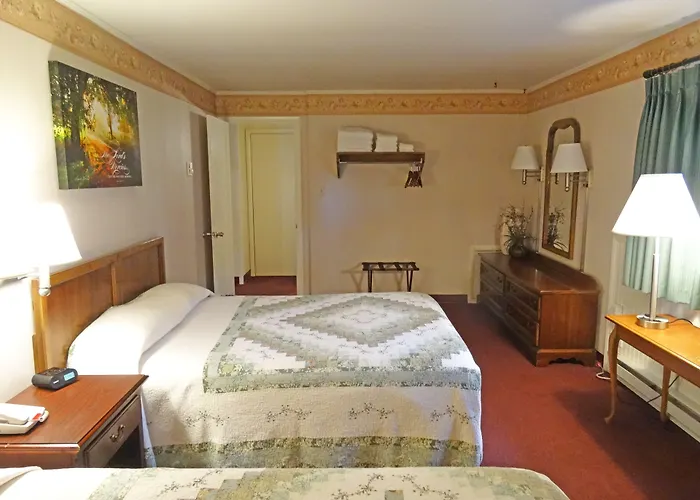 Amish Country Motel