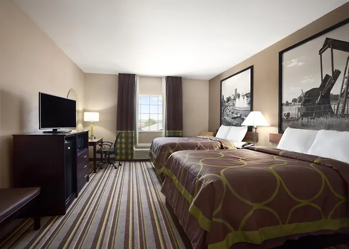 Super 8 By Wyndham Bakersfield South Ca