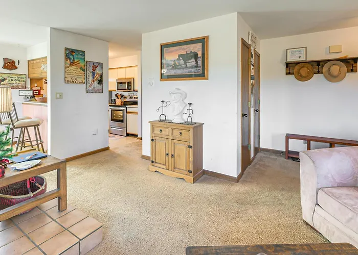 Pagosa Condo W/ Deck, 4 Mi To Hot Springs & Dtwn