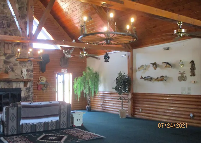 Sundown Motor Lodge