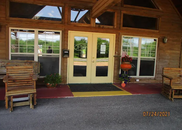 Sundown Motor Lodge