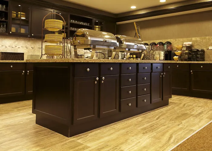 Homewood Suites By Hilton Coralville - Iowa River Landing