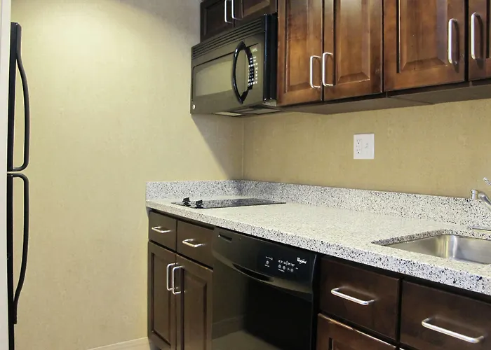 Homewood Suites By Hilton Coralville - Iowa River Landing