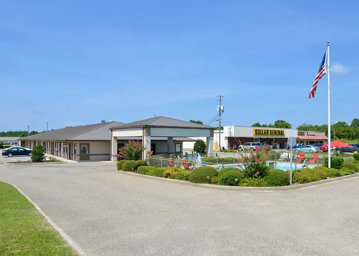 Briarwood Inn Of Geneva