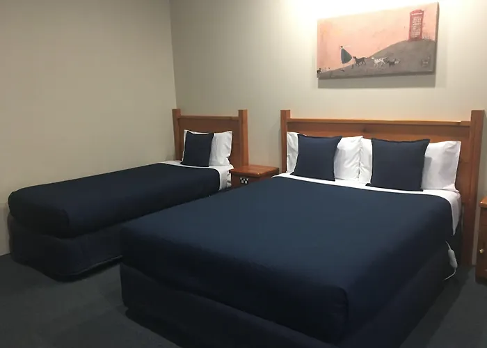 Breakout Motor Inn