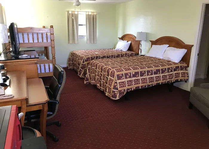 Aqua View Motel