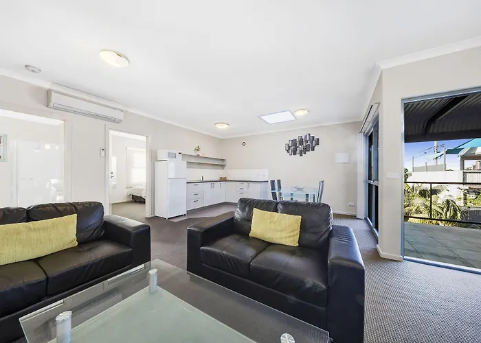 Moonlight Bay Apartments