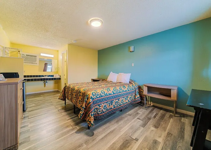 Catalina Motel