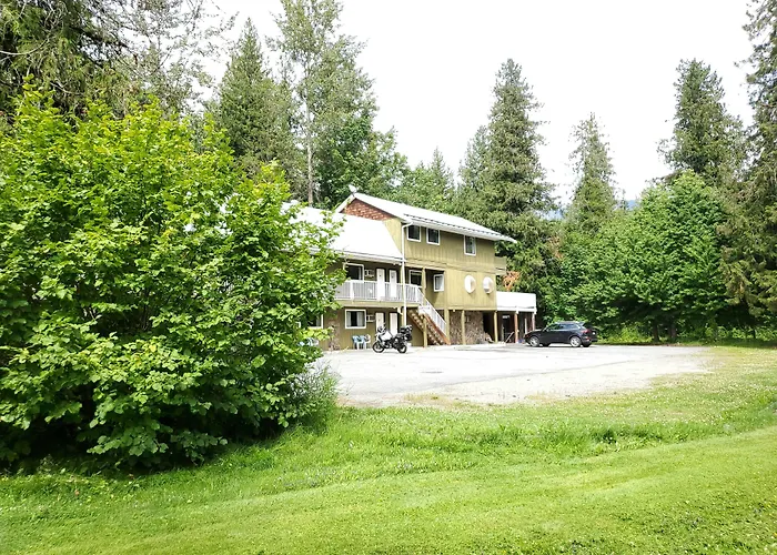 The Hitching Post Motel