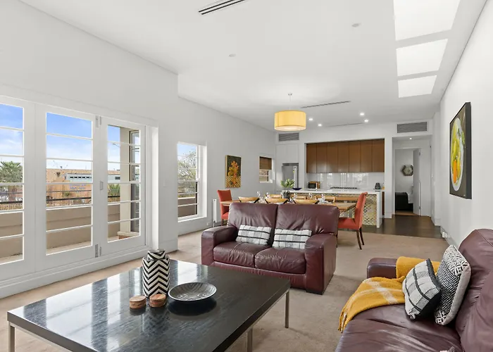 Captains Retreat Apartments And Cottages
