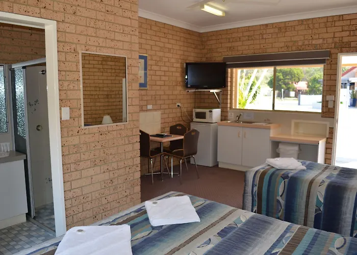 Yamba Motor Inn