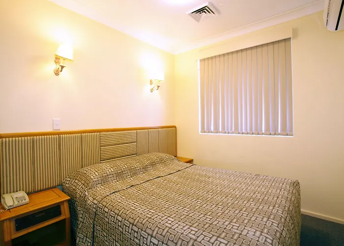 Maclin Lodge Motel