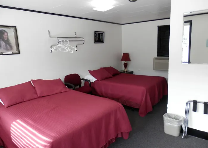 Trail Motel