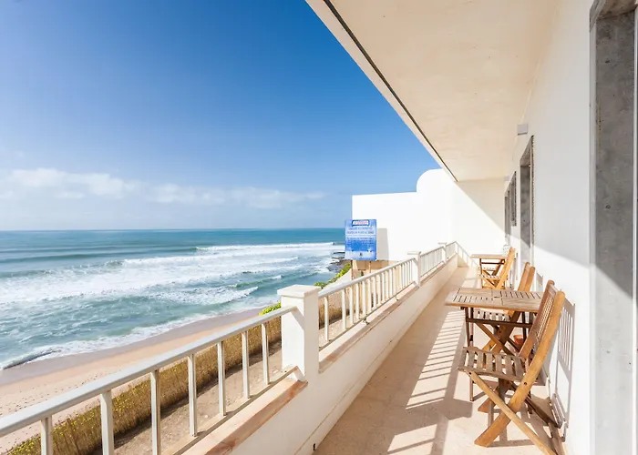 Blue Buddha Beach Rooms & Suites