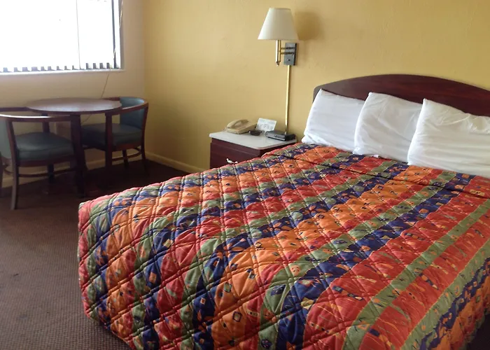 Economy Inn Okeechobee