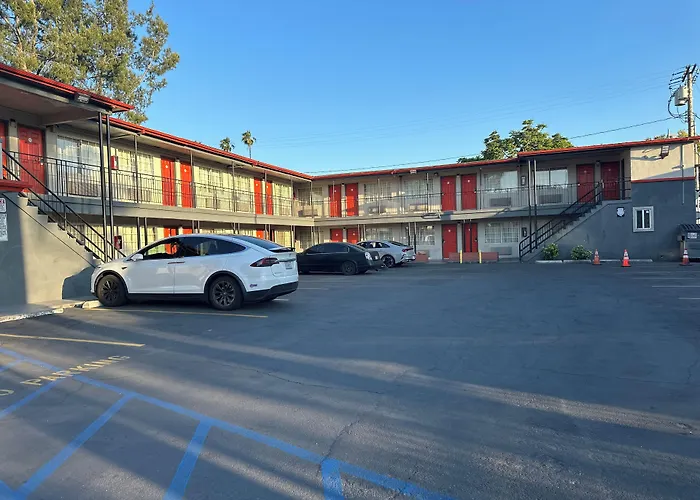 Heritage Inn
