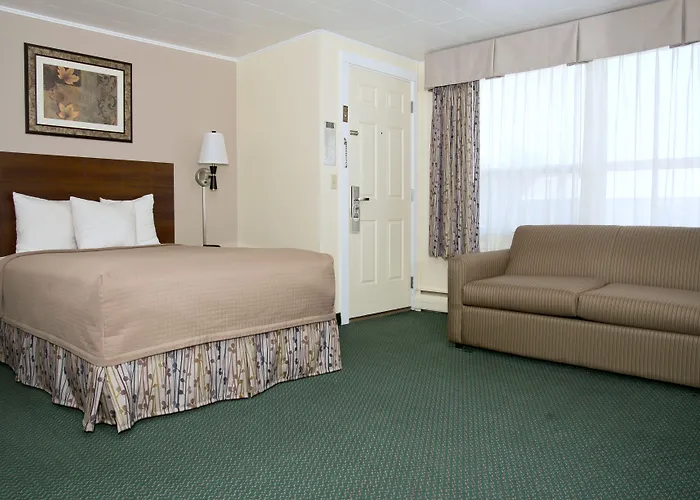 Travelers Inn