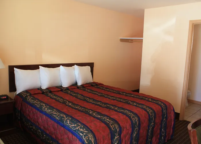 Gold Trail Motor Lodge