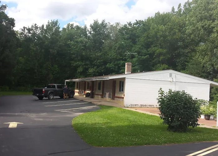 Budget Inn Fairport