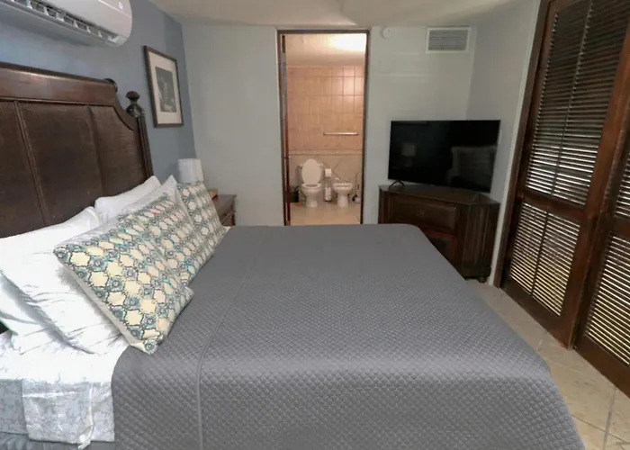 Costa Bonita Private Villa 602