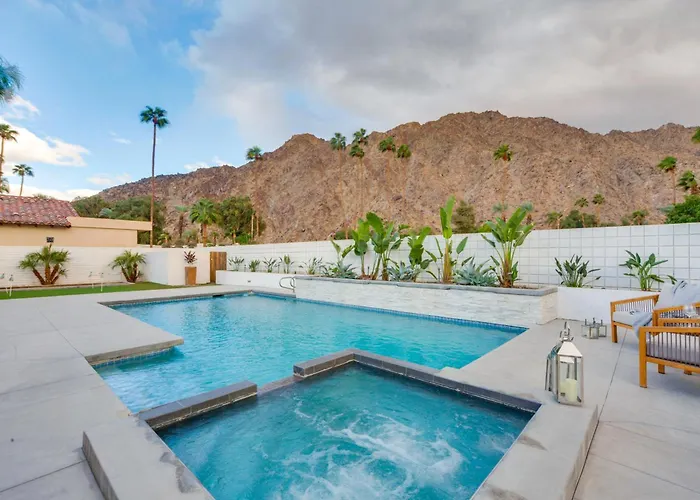 Private Pool & Spa: Indian Wells Home!