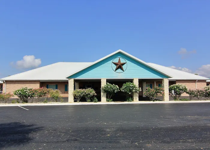 Shark Reef Resort Motel & Cottages