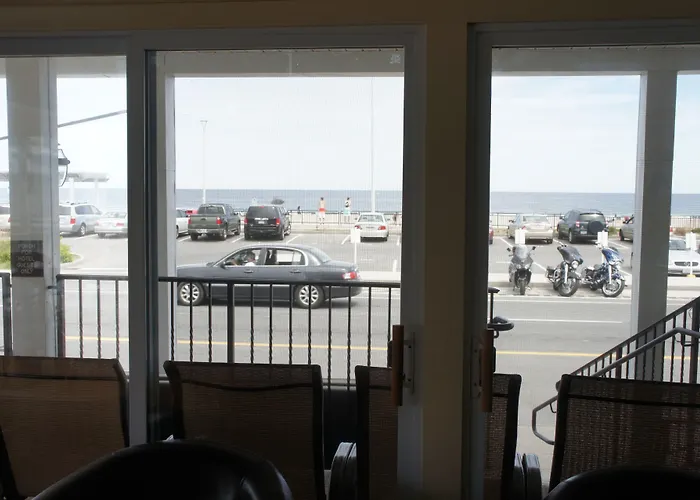 Hillcrest Inn