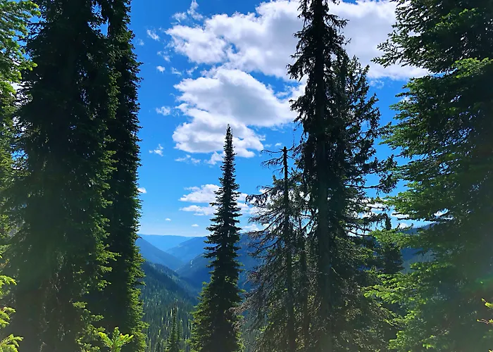 Kokanee Glacier Resort