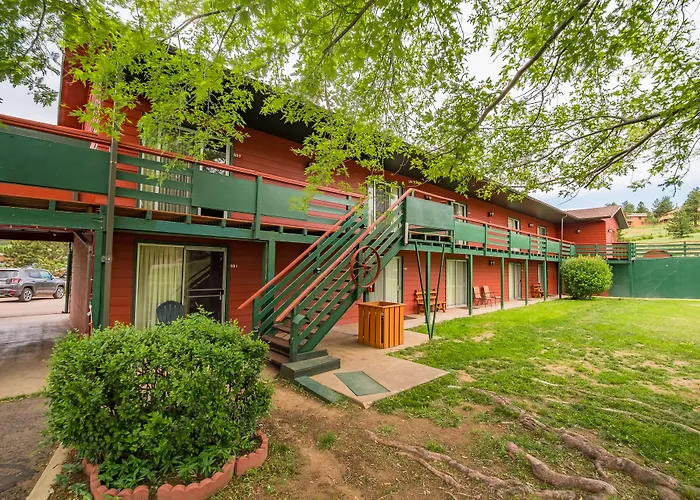 Discovery Lodge