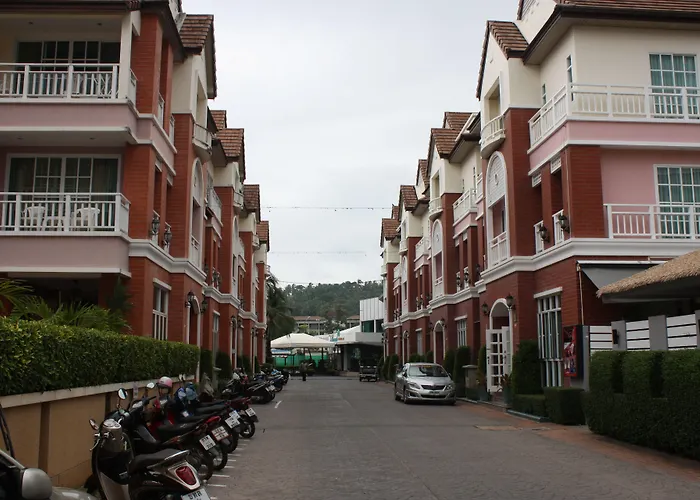 Phuket Racha Kata Homestay