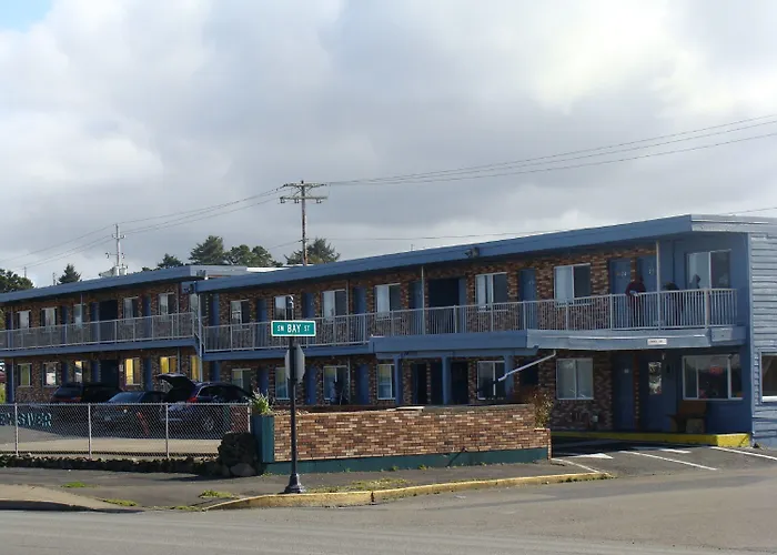 Seven Seas Inn & Suites