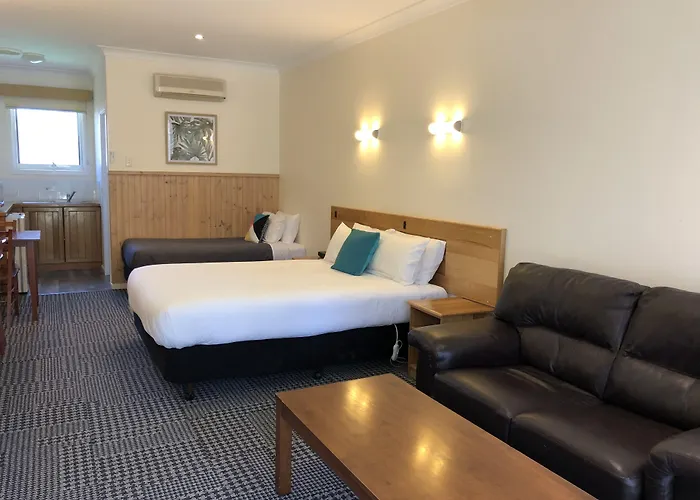 Bright Avenue Motor Inn