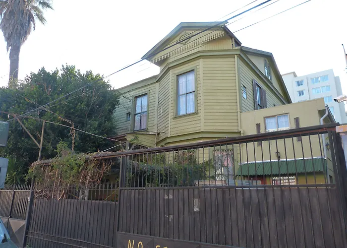 Hostal Residencia Blest Gana Vina del Mar