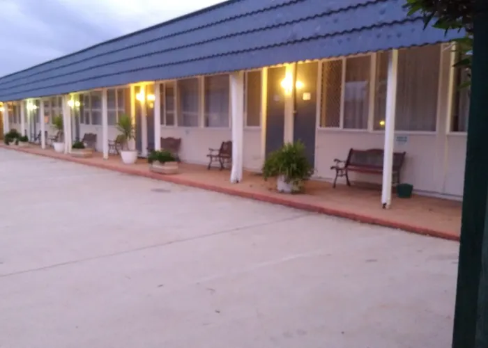 City Park Motel And Apartments